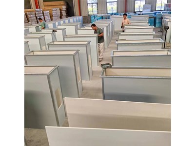 鋼面鎂質防火風管優(yōu)點